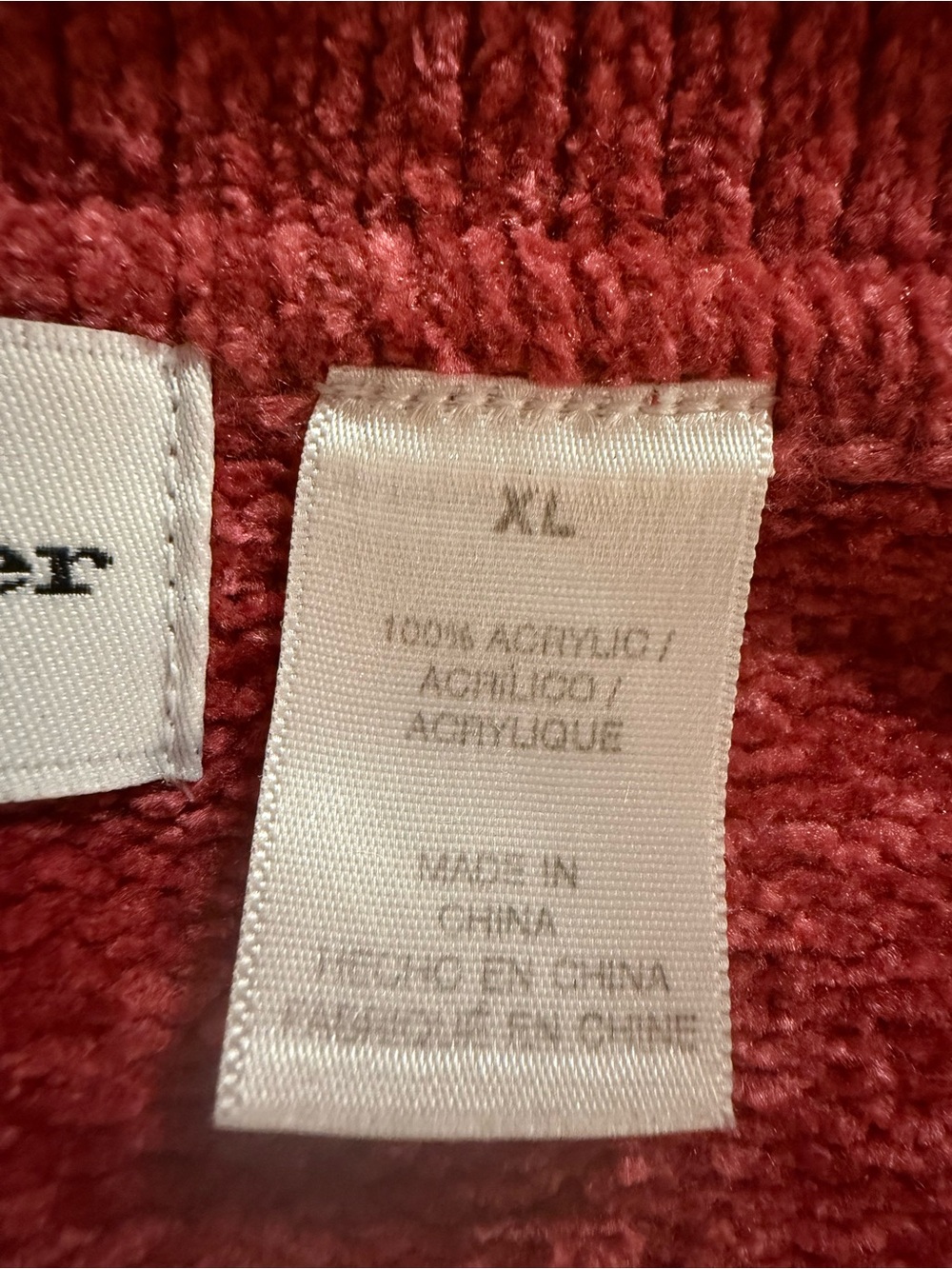 Alfred Dunner Rose-Red Chenille Cable Zip-Front Cardigan w/small beading size XL - Picture 9 of 9